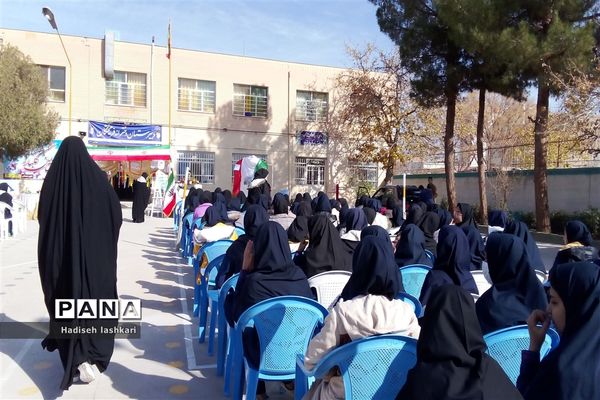 مراسم وداع با پیکرشهید گمنام در دبیرستان دخترانه فرهیختگان