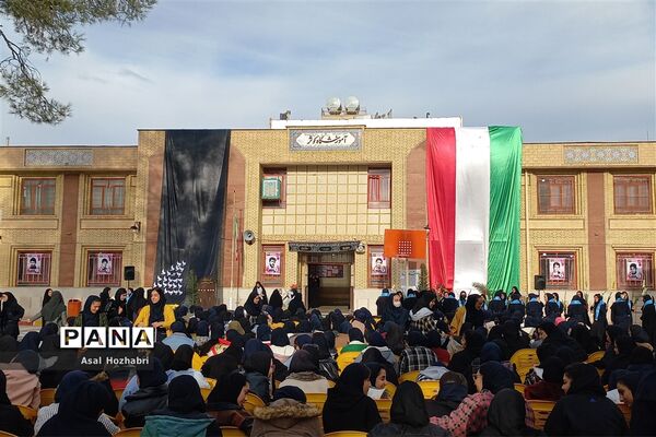 تشییع شهید گمنام در مدارس شهرستان زرقان
