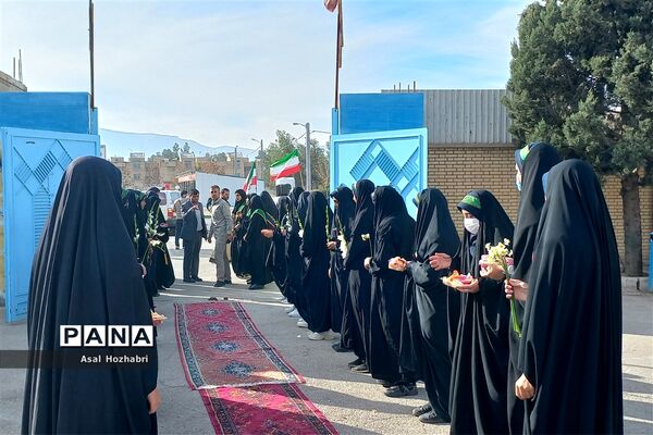 تشییع شهید گمنام در مدارس شهرستان زرقان