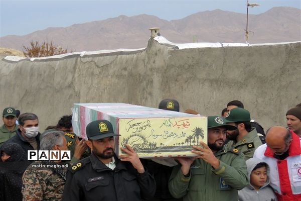 تشییع شهید گمنام در شهر درق