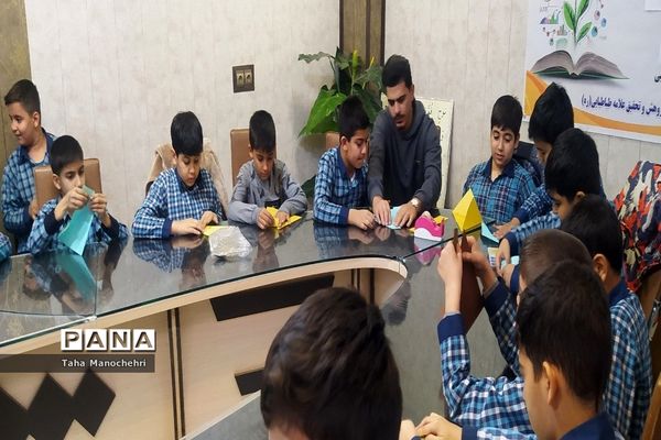 کارگاه ساخت  اوریگامی در هفته پژوهش در آموزشگاه علامه طباطبایی
