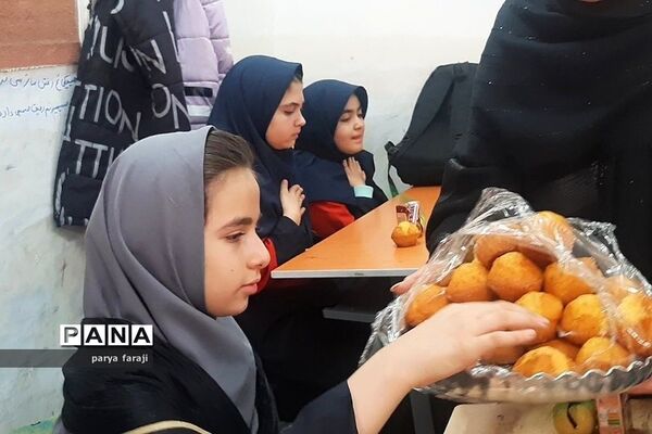 ویژه برنامه شهادت حضرت فاطمه (س) در مدارس ناحیه دو بهارستان