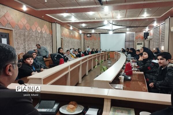 کارگروه نوجوانان کتابخوان اندیشه‌ورز