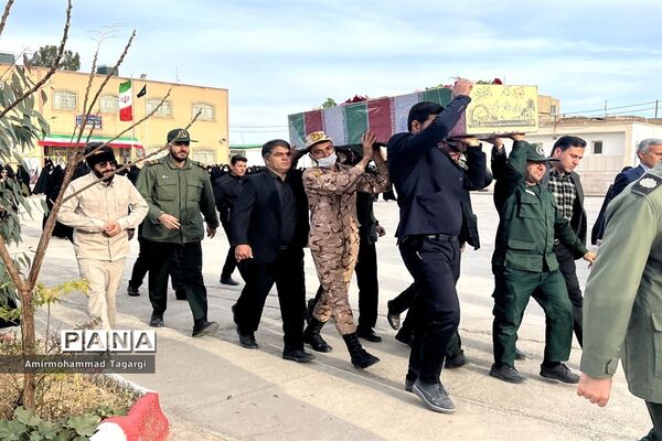 مراسم استقبال از پیکر شهید گمنام در مدارس پسرانه سطح شهرستان مه ولات