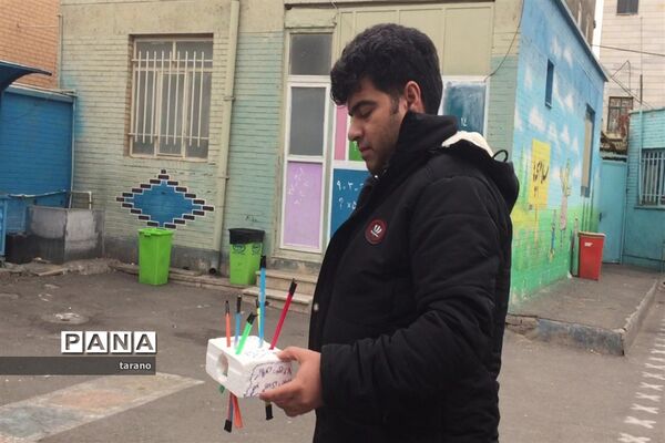 چالش نجات تخم مرغ درآموزشگاه حاج رحیم شعبانی ناحیه یک بهارستان
