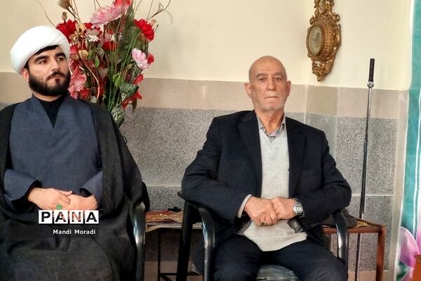 مراسم گرامیداشت هفته قرآن و عترت در مرکز دارالقرآن دماوند