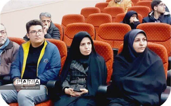 شب شعر فاطمی در شیروان برگزار شد