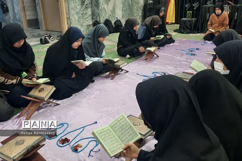 سوگواری شهادت حضرت فاطمه زهرا(س) در‌ مدرسه فاطمه‌الزهرا ناحیه یک شهرری