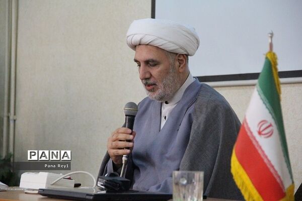برگزاری طرح ملی تشرف در دبیرستان صدیقه طاهره(س) ناحیه یک شهرری