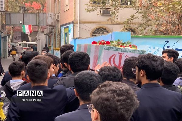 تشییع پیکر شهید تازه تفحص شده دفاع مقدس در گرگان