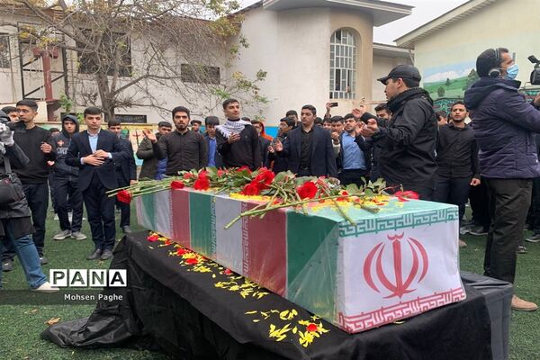 تشییع پیکر شهید تازه تفحص شده دفاع مقدس در گرگان