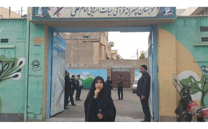 میزبانی دانش آموزان دبستان قرآنی امام علی(ع) از شهید گمنام / فیلم