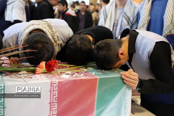 تشییع شهید گمنام در مدارس استان آذربایجان شرقی