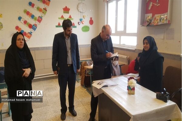 بازدید رئیس آموزش و پرورش استثنایی  از دبستان معرفت و مرکز جامع شهرستان صالح آباد