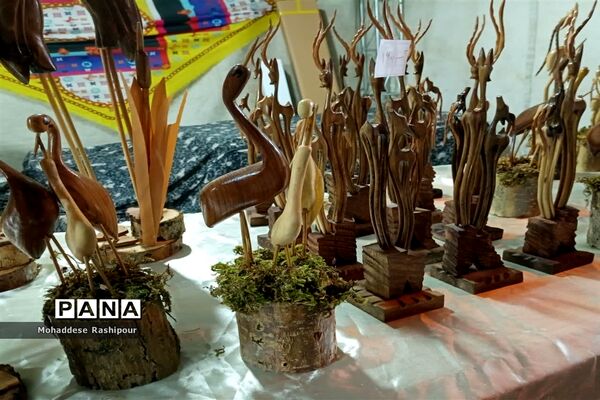 سومین نمایشگاه دستاوردهای فناوری و فن بازار گام‌ دوم دراسلامشهر