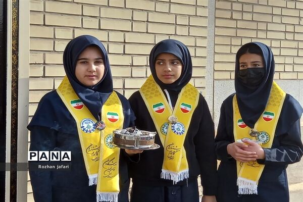 تشییع پیکر شهید گمنام در شیراز