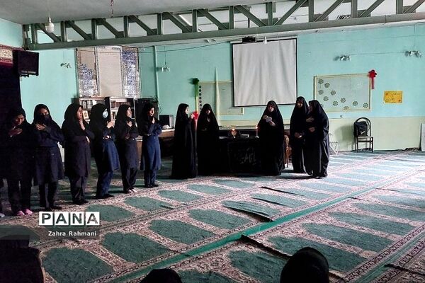 مراسم سوگواری حضرت فاطمه زهرا(س)در دبیرستان حجاب ناحیه یک شهرری