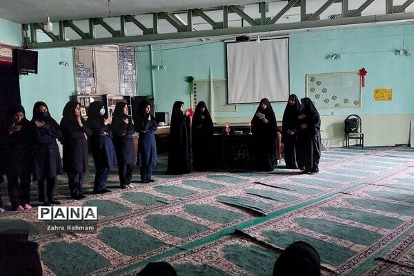 مراسم سوگواری حضرت فاطمه زهرا(س)در دبیرستان حجاب ناحیه یک شهرری