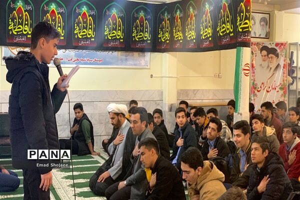 مراسم  عزاداری در دبیرستان نمونه آیت الله خامنه‌ای کاشمر