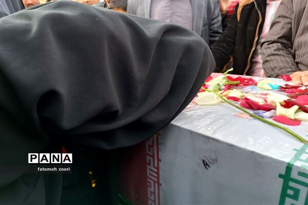 تشییع شهدای گمنام در مدارس سیستان و بلوچستان