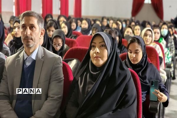 کلاس‌های کنکور رایگان در ناحیه یک بهارستان