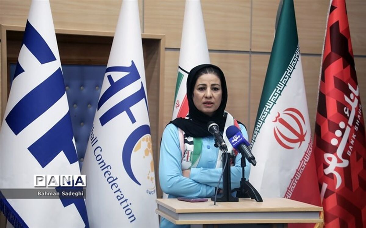 انتقاد آزمون از عدم تیم‌داری باشگاه‌ها در لیگ‌های پایه‌