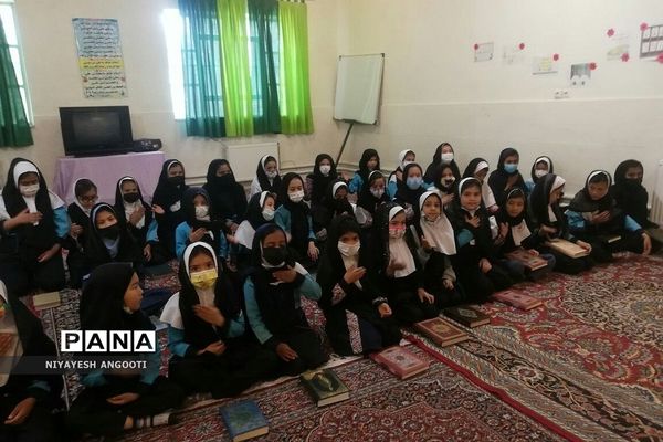 مراسم سوگواری شهادت حضرت فاطمه‌زهرا(س) در مدارس باقرشهر و کهریزک