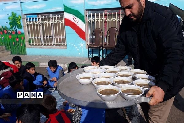 مراسم پرشور عزاداری شهادت حضرت فاطمه(س) در مدارس ناحیه یک شهرری