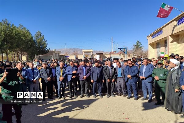 تشییع پیکر شهید گمنام در مدارس شهرستان بیضاء