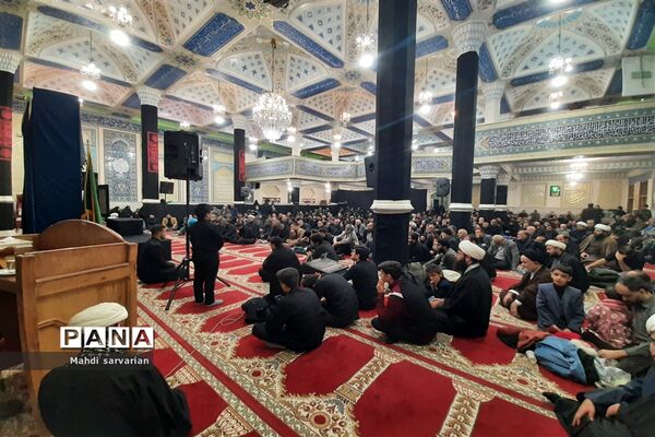 برگزاری مراسم عزاداری شب شهادت حضرت فاطمه(س) با حضور امام جمعه مشهد