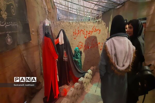 برگزاری همایش دختران فاطمی در آرامگاه سید حمزه (ع) شهرستان کاشمر