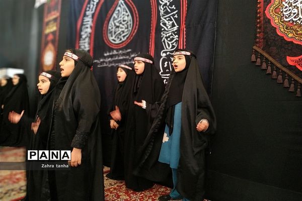 برگزاری همایش دختران فاطمی در آرامگاه سید حمزه (ع) شهرستان کاشمر