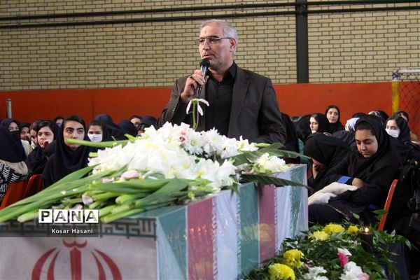 برگزاری مراسم استقبال از شهید گمنام در دبیرستان سمیه ناحیه ۲ تبریز