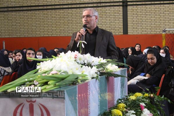 برگزاری مراسم استقبال از شهید گمنام در دبیرستان سمیه ناحیه ۲ تبریز