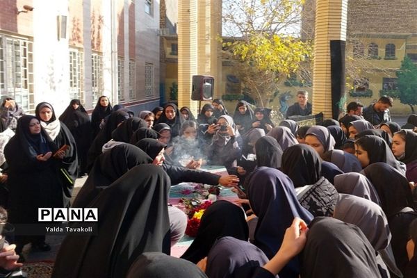 مراسم سوگواری به‌مناسبت شهادت حضرت زهرا سلام الله علیها و تشییع پیکر شهید گمنام در دبیرستان هوشیار