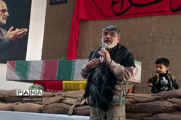 ویژه برنامه عصری با شهید گمنام