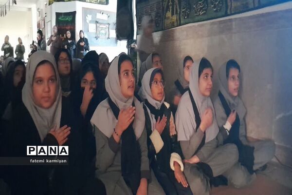 برگزاری عزاداری دبستان دخترانه احدیان ناحیه ۶ مشهد