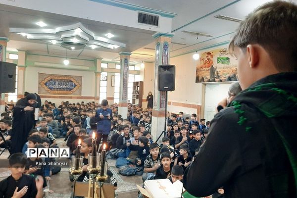 دانش‌آموزان عزادار فاطمی در شهریار