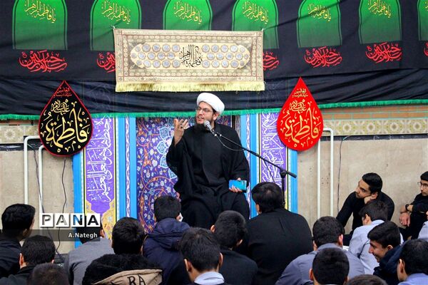 در سوگ شهادت ام ابیها، مدرسه هیات می‌شود