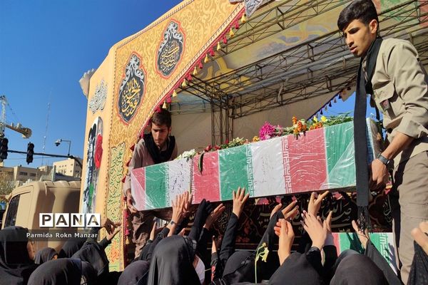 مراسم تشییع پیکرمطهر شهدای گمنام درشیراز