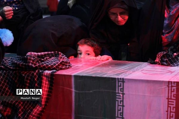 برگزاری مراسم وداع با شهید گمنام در مصلی اردکان