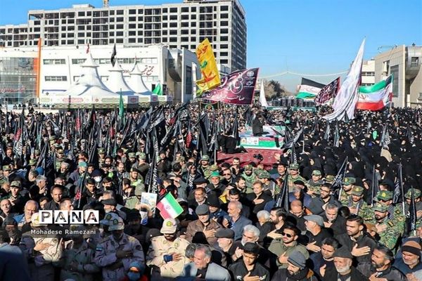 استقبال پرشور عاشقان فاطمی از کاروان شهدای گمنام