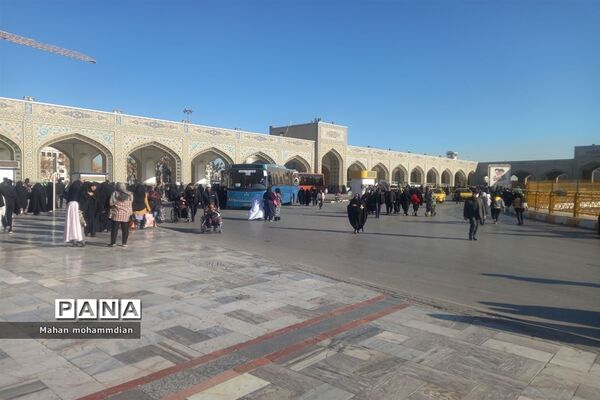 حال و هوای حرم امام رضا (ع) در روز شهادت حضرت زهرا (س)