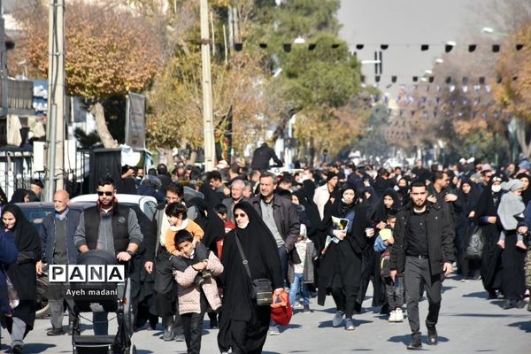 اجتماع بزرگ عزاداران حضرت زهرا (س) همراه با بدرقه شهدای گمنام