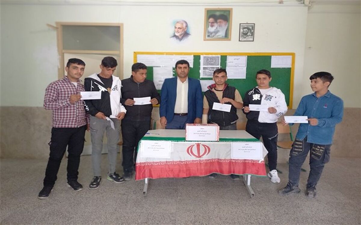 پای سخن مربی پرورشی عاشق و متعصب؛ «مشق زندگی» نه مشق شب