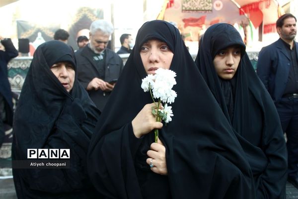 آیین تشییع پیکر مطهر ۱۱۰شهید والامقام گمنام دفاع مقدس در شهر تهران