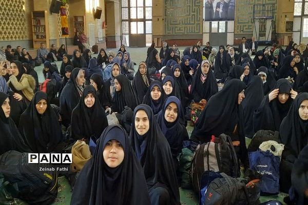 اعزام دانش‌آموزان منطقه ۱۴ به اردوی راهیان نور