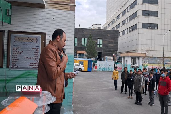 مسابقات جهانی نجات تخم مرغ در مدرسه نمونه دولتی البرز شهریار