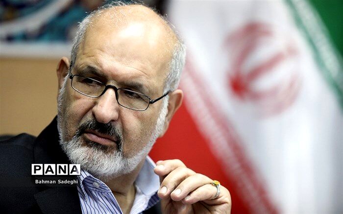 استعفای رئیس سازمان سنجش درپی احکام بازگشت به تحصیل داوطلبان مشکوک به تقلب
