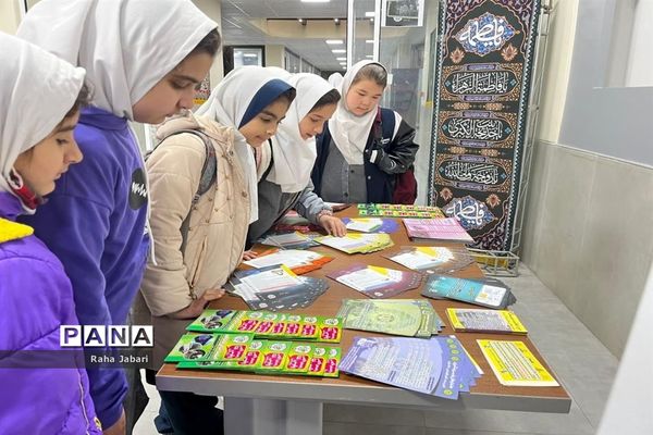 کارگاه آموزشی ایمنی کودکان سایبری در فرهنگسرای بعثت صفادشت